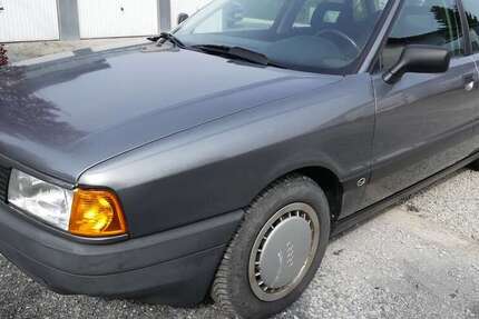 Audi 80 221.500 km 2.175 &euro; Borchen 33178