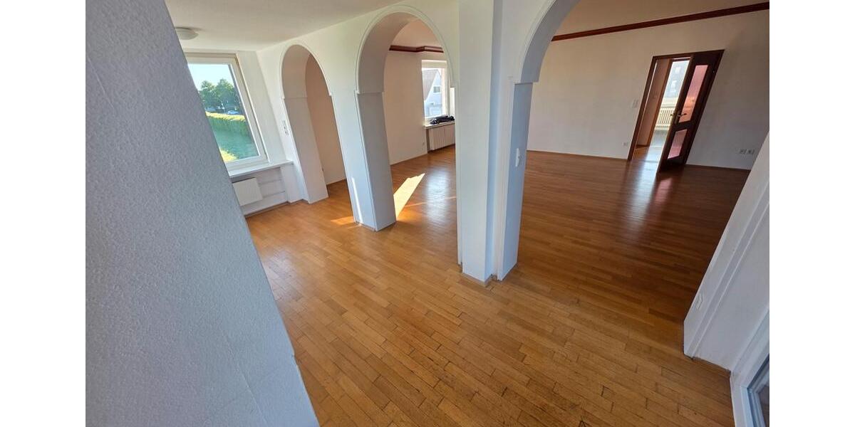 Etagenwohnung Kassel Bettenhausen - 3 Zimmer, 169 m&sup2;, 1.090&euro; | Angebot:26618607