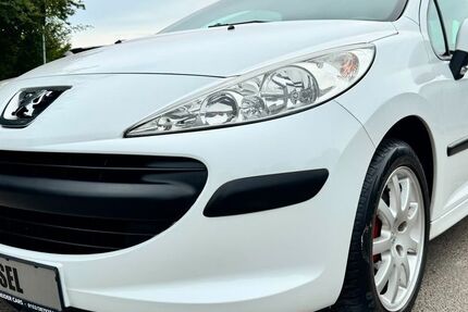 Peugeot 207 64.000 km 2.990 &euro; Schweinfurt 97424