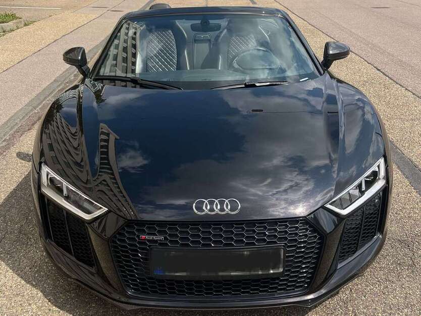 R8