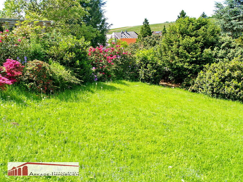 Sonne pur, Garten reichlich und Weitblick in die Weinberge