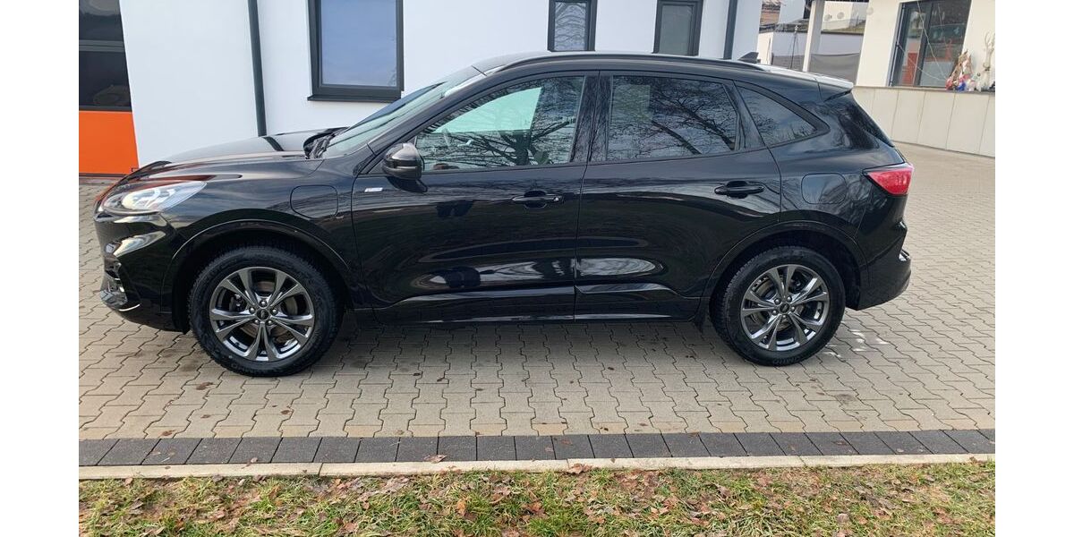 Ford Kuga 51.500 km 25.990 &euro; Grafenau 94481