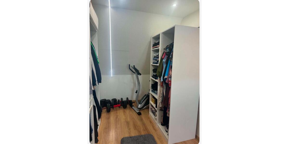 Dachgeschoßwohnung Markt Indersdorf - 5 Zimmer, 96 m&sup2;, 350.000&euro; | Angebot:27140867
