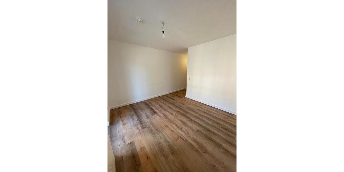 Etagenwohnung Trier Kürenz - 1 Zimmer, 22 m&sup2;, 85.000&euro; | Angebot:26889415