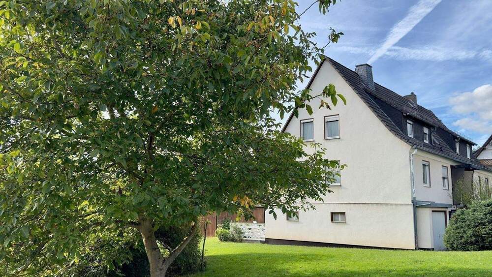 Mehrfamilienhaus, Wohnhaus Söhrewald Wattenbach - 6 Zimmer, 110 m&sup2;, 185.000&euro; | Angebot:25670896