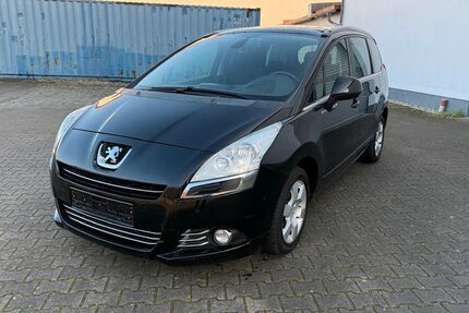 Peugeot 5008 143.923 km 5.200 &euro; Berlin 13088