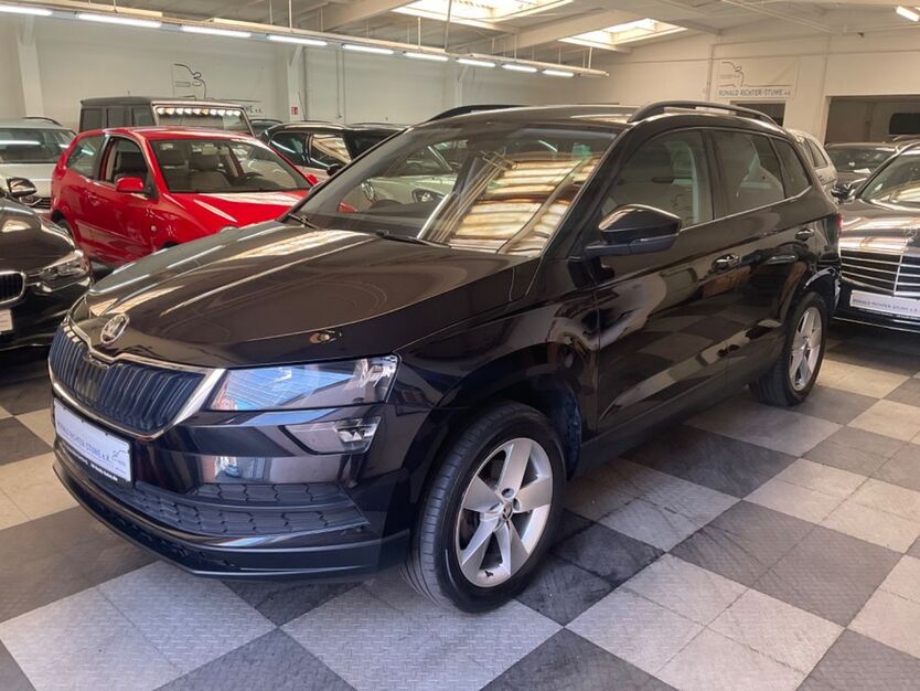 Skoda Karoq 164.229 km 13.999 € Hamburg 22087