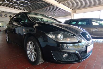 Seat Leon 49.836 km 7.590 &euro; Hof 95032