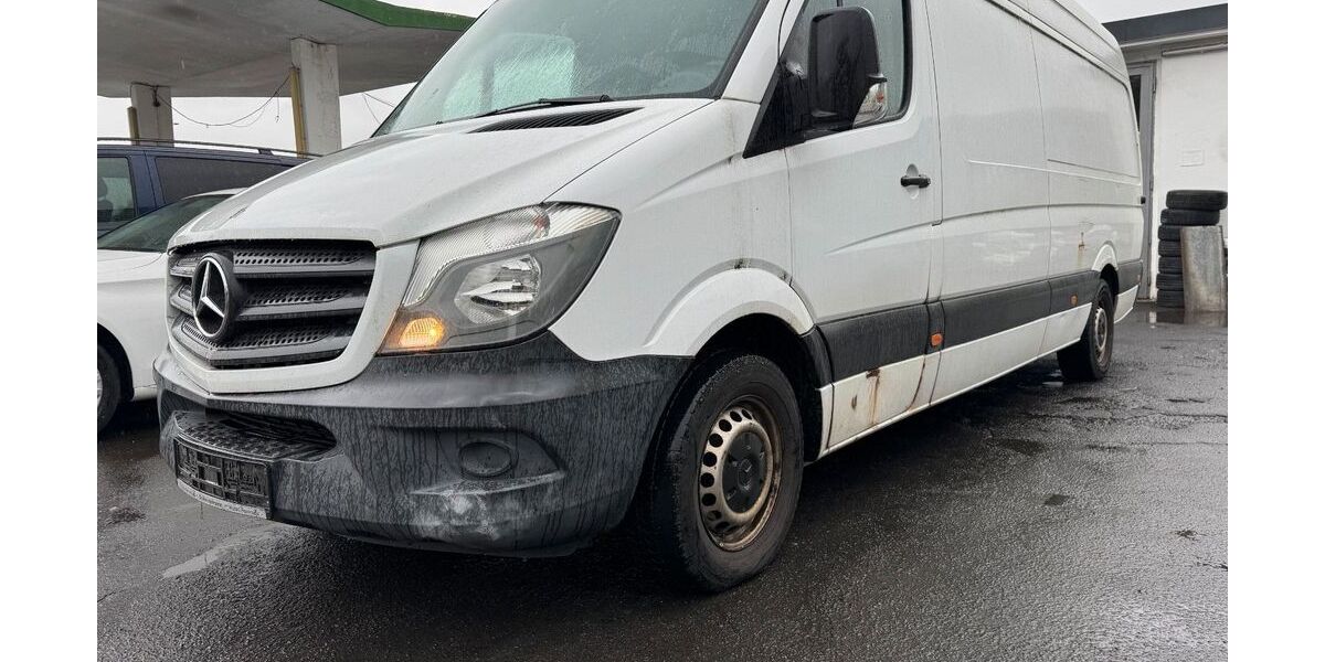 Mercedes-Benz Sprinter 209.500 km 10.990 &euro; Sontra 36205