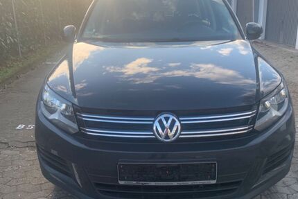 VW Tiguan 139.754 km 8.799 € Mainz-Kastel 55252
