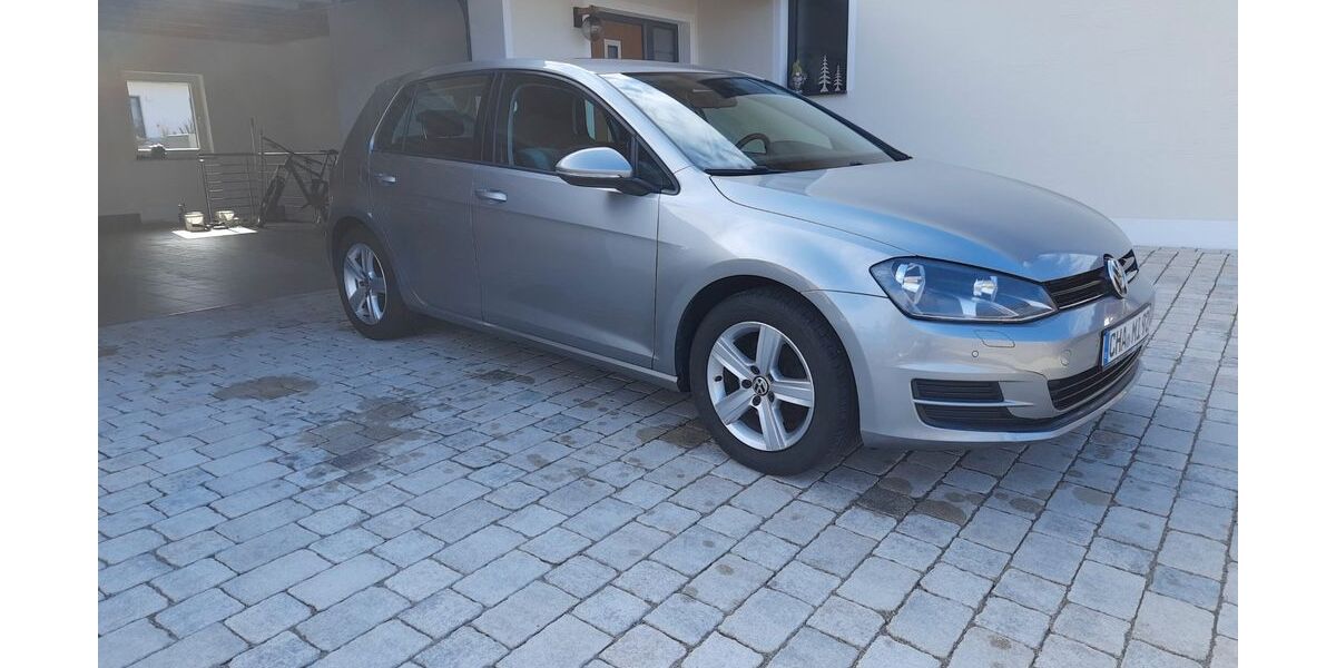 VW Golf 123.500 km 8.300 &euro; Hohenwarth 93480