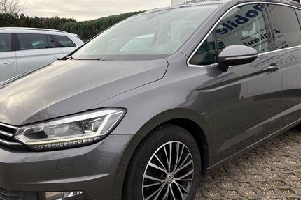 VW Touran 175.000 km 14.990 &euro; Lüneburg 21339