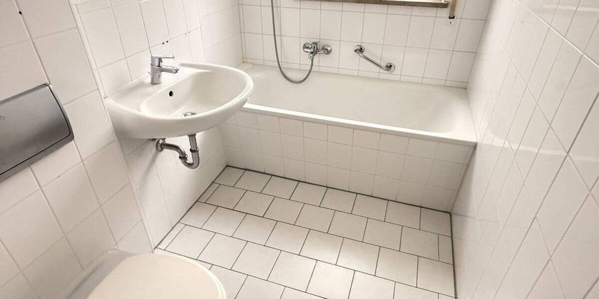 Etagenwohnung Zwickau Marienthal - 4 Zimmer, 75 m&sup2;, 110.000&euro; | Angebot:26176737