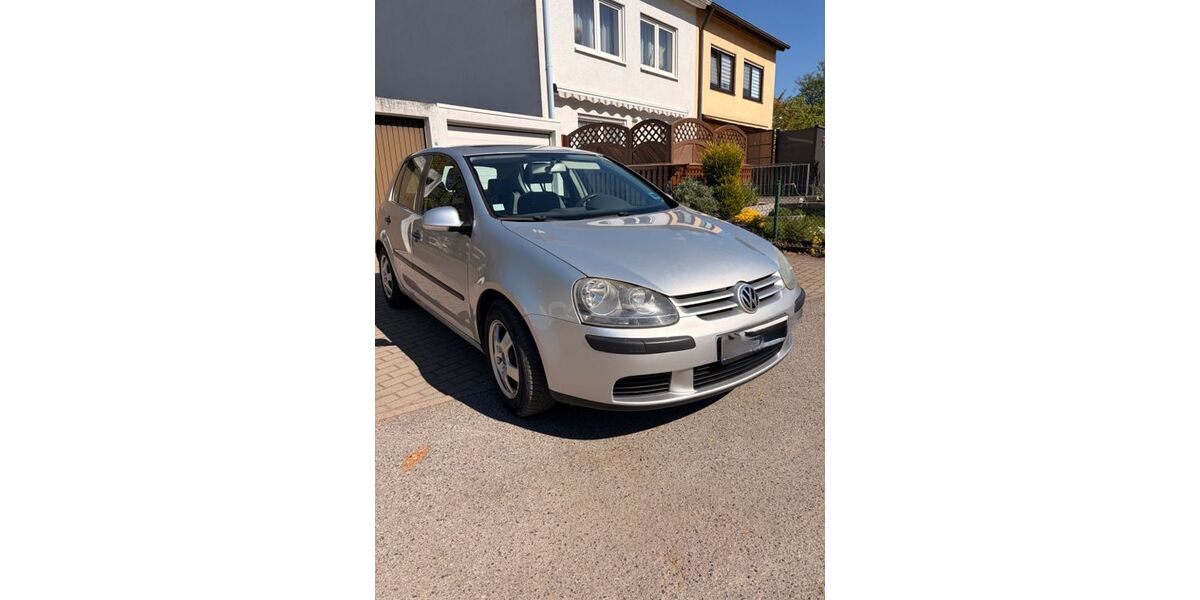 VW Golf 165.200 km 1.800 &euro; Memmelsdorf 96117