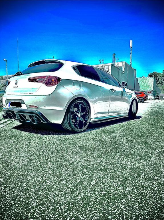 Alfa Romeo Giulietta 175.000 km 18.500 € Kempten 87453