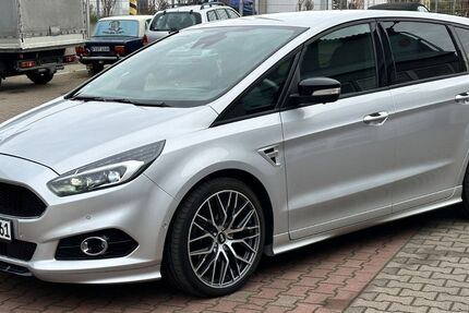 Ford S-Max 181.000 km 15.999 € Frankenthal 67227
