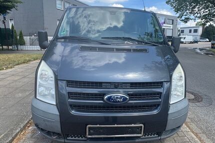 Ford Transit 220.000 km 7.900 &euro; Essen 45141