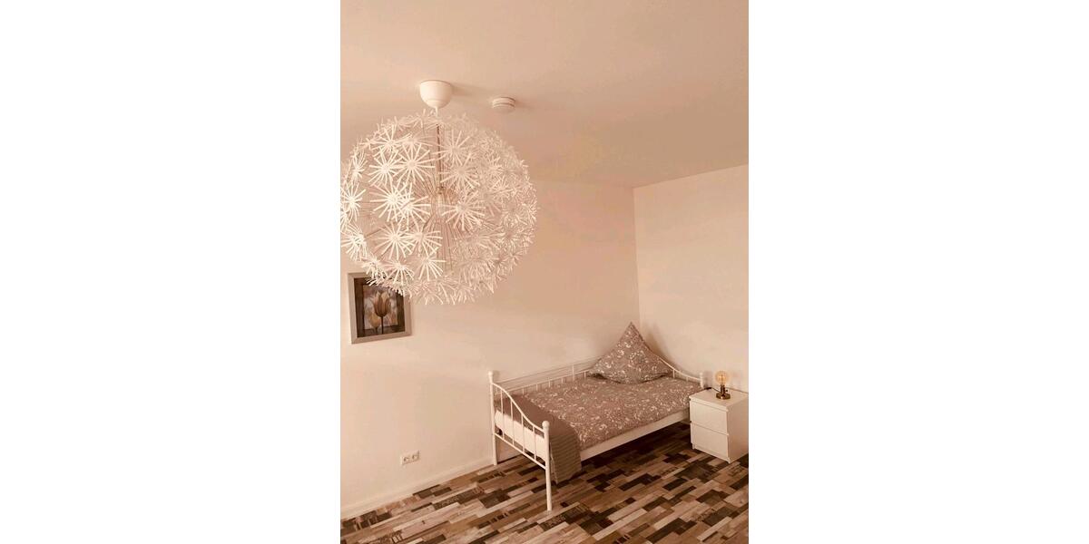Erdgeschoßwohnung Hameln Kernstadt - 3 Zimmer, 130 m&sup2;, 550&euro; | Angebot:19083893