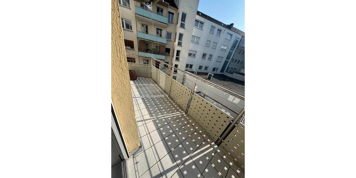 Etagenwohnung Würzburg - 3 Zimmer, 72 m&sup2;, 970&euro; | Angebot:25419239