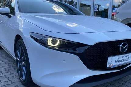 Mazda 3 20.500 km 25.480 &euro; Neumünster 24539