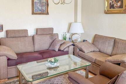 Helle 3-Zimmer-Wohnung mit Balkon und Aufzug in Reinickendorf 3 zimmer