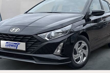 Hyundai i20 5.192 km 17.500 &euro; Idstein 65510
