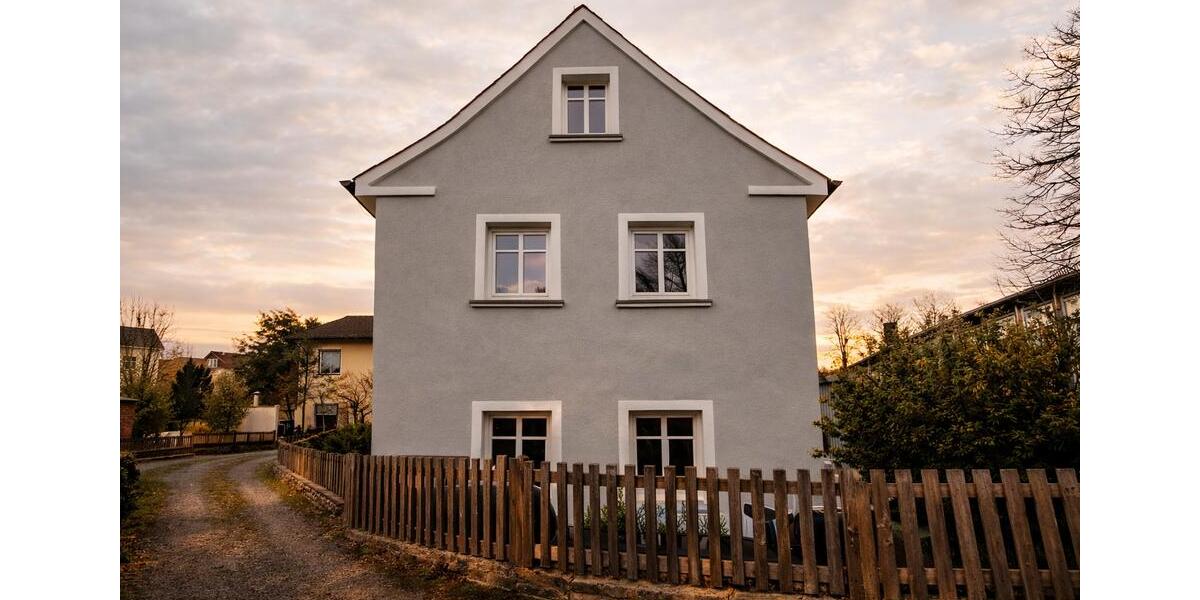 Einfamilienhaus Rehau - 4 Zimmer, 105 m&sup2;, 680&euro; | Angebot:26265862