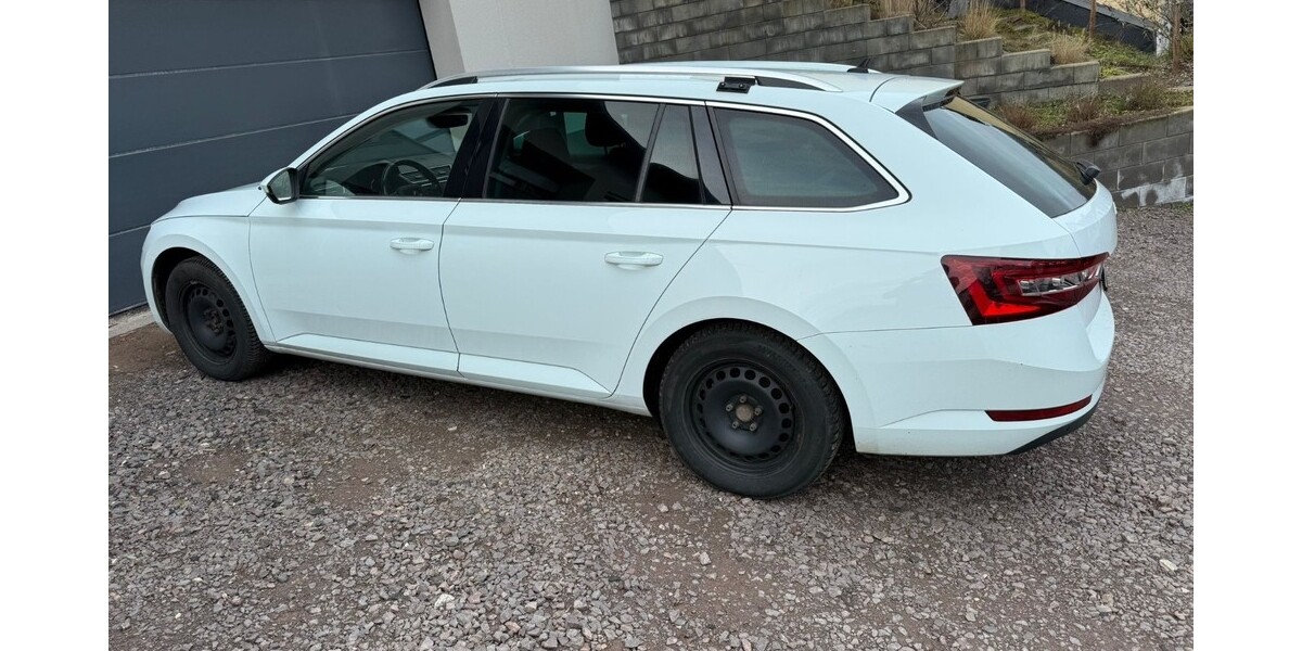 Skoda Superb Kombi 251.000 km 11.400 &euro; Pünderich 56862