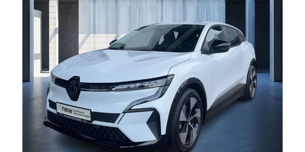 Renault Megane E-TECH 12.608 km 17.990 &euro; München 81827