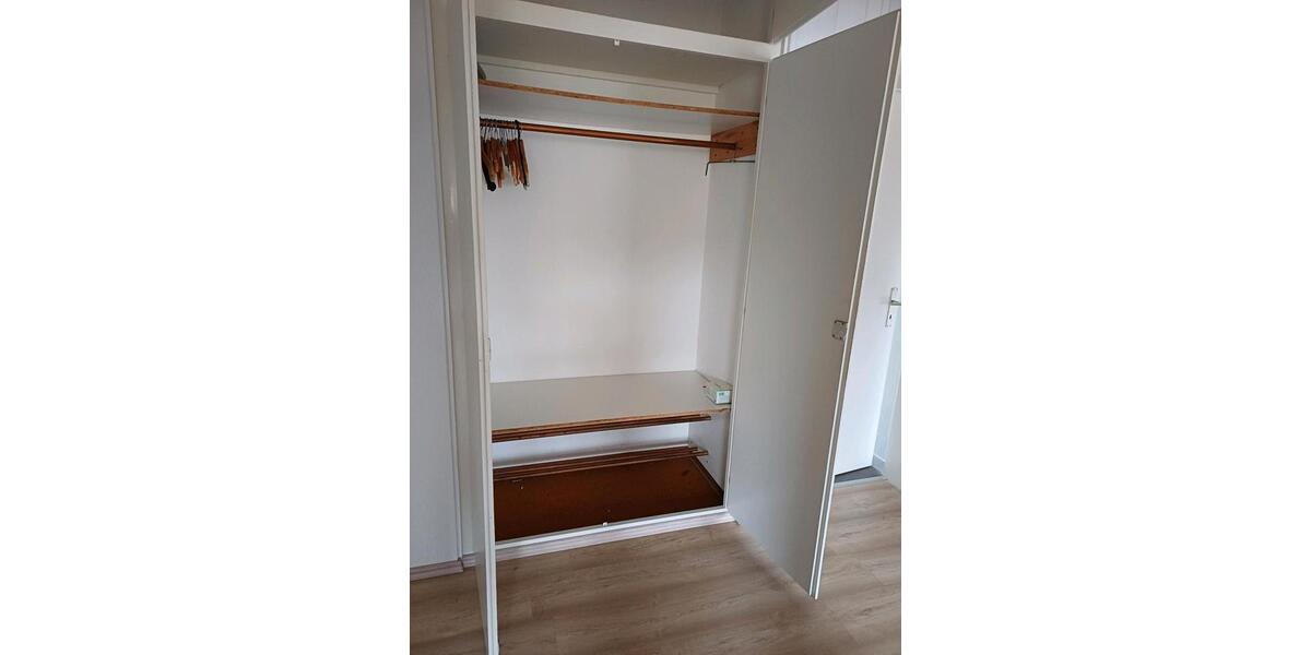 Etagenwohnung Dannenberg (Elbe) - 3 Zimmer, 86 m&sup2;, 140.000&euro; | Angebot:27094298