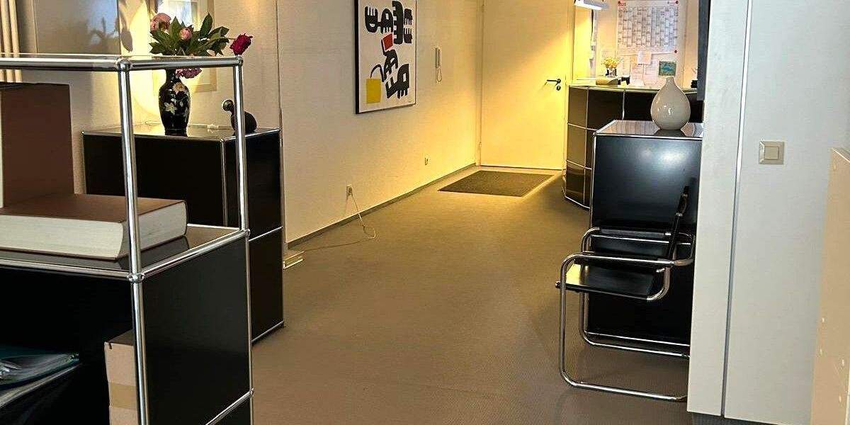 Gewerbeobjekt Rottweil - 3 Zimmer, 135 m&sup2;, 999&euro; | Angebot:25742609
