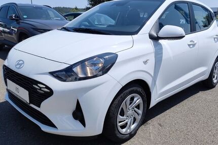 Hyundai i10 6.540 km 15.990 &euro; Freyburg 06632