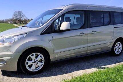 Ford Tourneo Connect 190.000 km 9.800 &euro; Großkarolinenfeld 83109