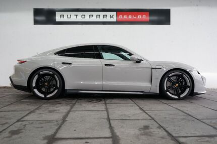 Porsche Taycan 44.300 km 81.880 € Asslar 35614