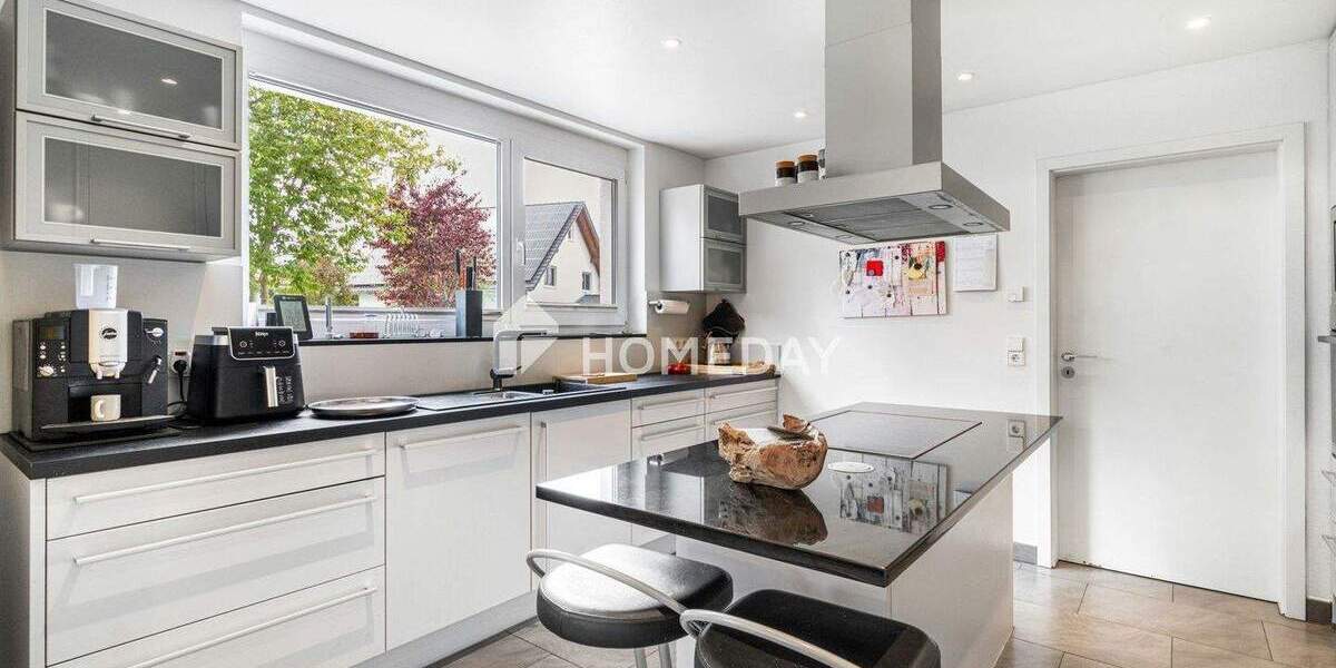 Einfamilienhaus Löffingen - 6 Zimmer, 224 m&sup2;, 695.000&euro; | Angebot:25708371