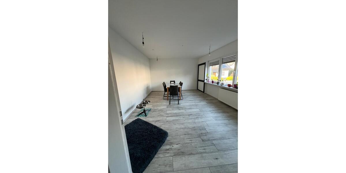 Bungalow Morbach - 4 Zimmer, 115 m&sup2;, 1.165&euro; | Angebot:25852519