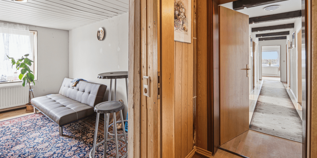 Historisches Mehrfamilienhaus in direkter Flusslage mit großem Entwicklungspotenzial - Mehrfamilienhaus, Wohnhaus Neuhaus (Oste) | Angebot:27225040
