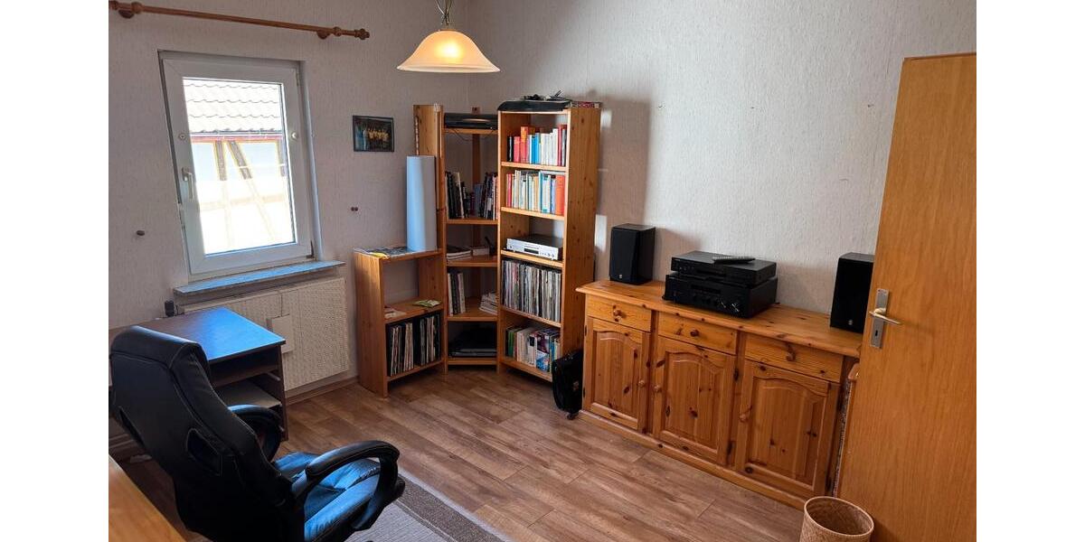 Einfamilienhaus Kirchhain - 6 Zimmer, 142 m&sup2;, 269.000&euro; | Angebot:26129846