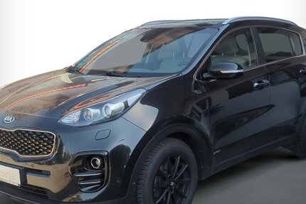 Kia Sportage Platinum Edition 2.0 CRDi 4WD *Standh.* 134.000 km 13.880 &euro; Bad Tölz 83646
