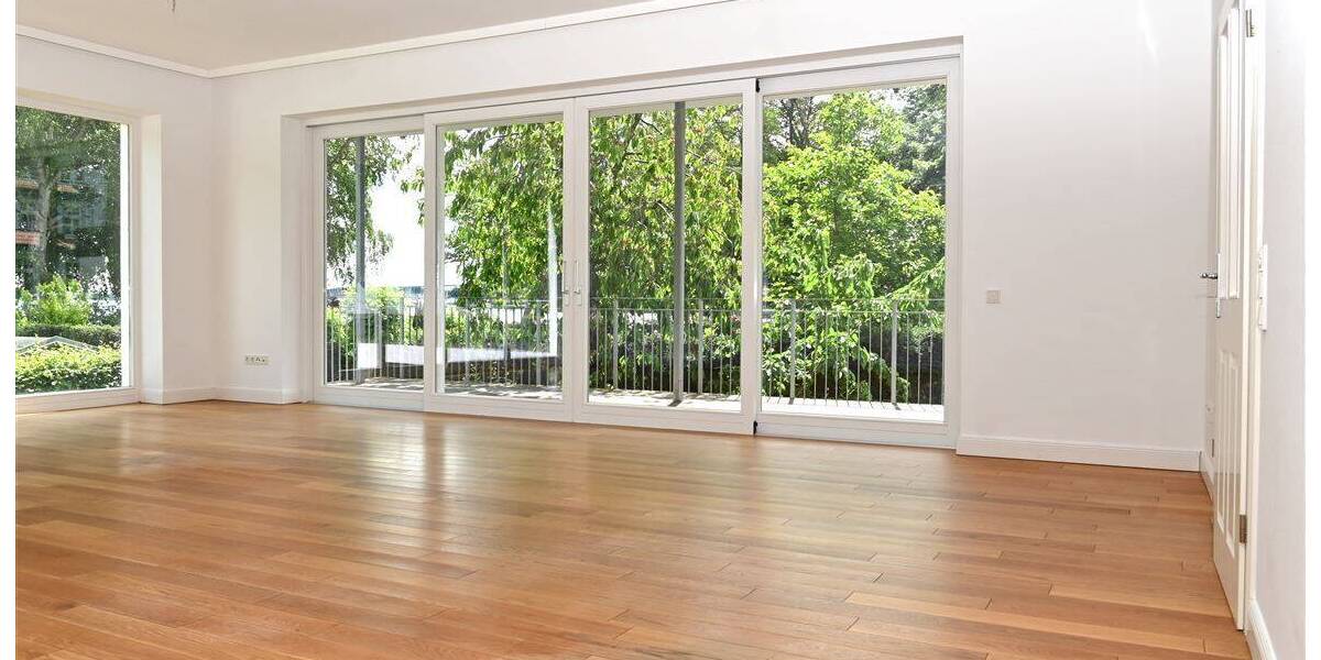 Etagenwohnung Stralsund Kniepervorstadt - 3 Zimmer, 156 m&sup2;, 1.720&euro; | Angebot:26902405