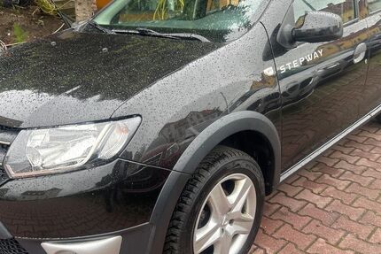 Dacia Sandero 210.000 km 4.400 &euro; zwickau 08064