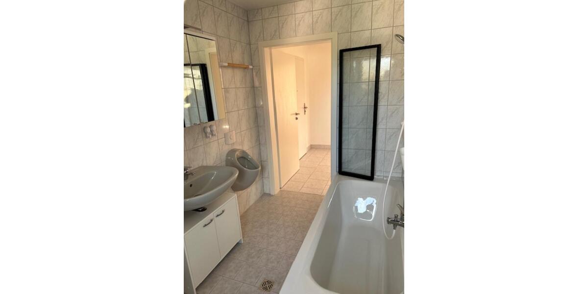 Ruhige helle 3-Zimmer - Wohnung in Herrieden Zentrum zu Vermieten 3 zimmer