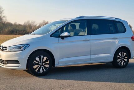 VW Touran 24.633 km 29.590 &euro; Wolfenbüttel 38300