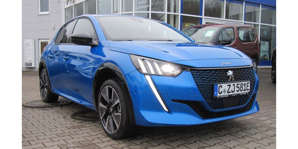 Peugeot 208 100 km 23.900 € Chemnitz 09125