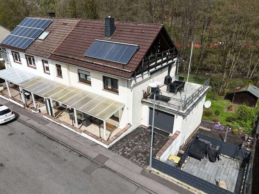 Haus zum Kaufen in Werdohl 260.000 € 173 m²