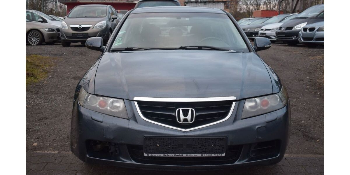 Honda Accord 220.000 km 1.599 &euro; Berlin 13597
