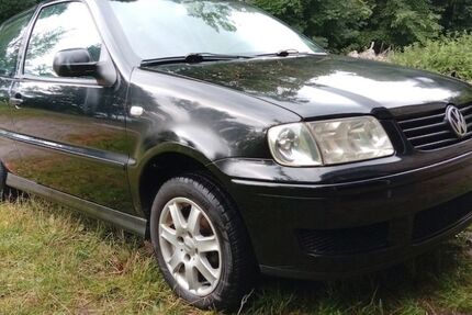 VW Polo 139.465 km 1.980 &euro; Zetel 26340