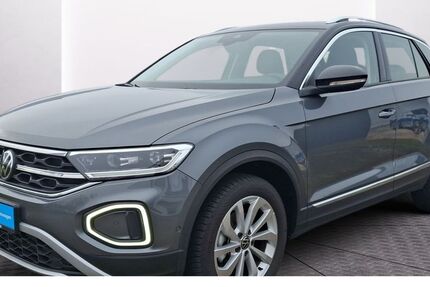 VW T-Roc 8.826 km 27.939 &euro; Artern 06556
