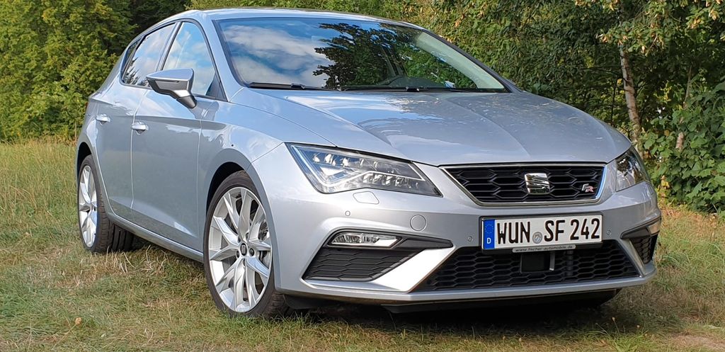 Seat Leon 92.000 km 14.099 &euro; Bad Berneck 95460