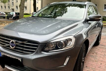Volvo XC60 151.000 km 17.500 € Hamm 59075